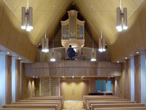 P1070345web.jpg