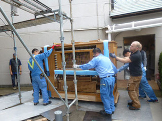 P1100870web.jpg